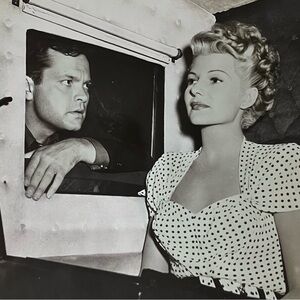 1947 Orson Welles LADY FROM SHANGHAI Publicity Photo / RITA HAYWORTH / Film Noir